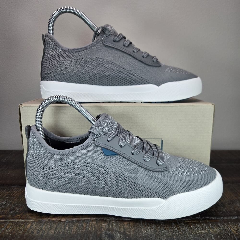 Vessi Weekend 1.5 Sneaker Womens Size 6 Waterproof Shoes Concrete Gray White